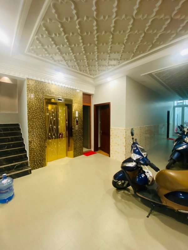 Bán khách sạn Quận 7