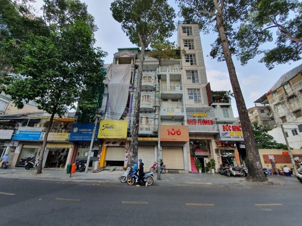 Bán nhà đường Trần Quang Khải Quận 1