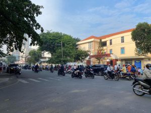 Bán đất đường Nguyễn Gia Trí (D2)